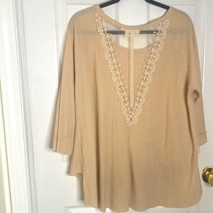 Winter Lennon Cream Crew Neck Back Lace Cutout Cotton Blend Size M
